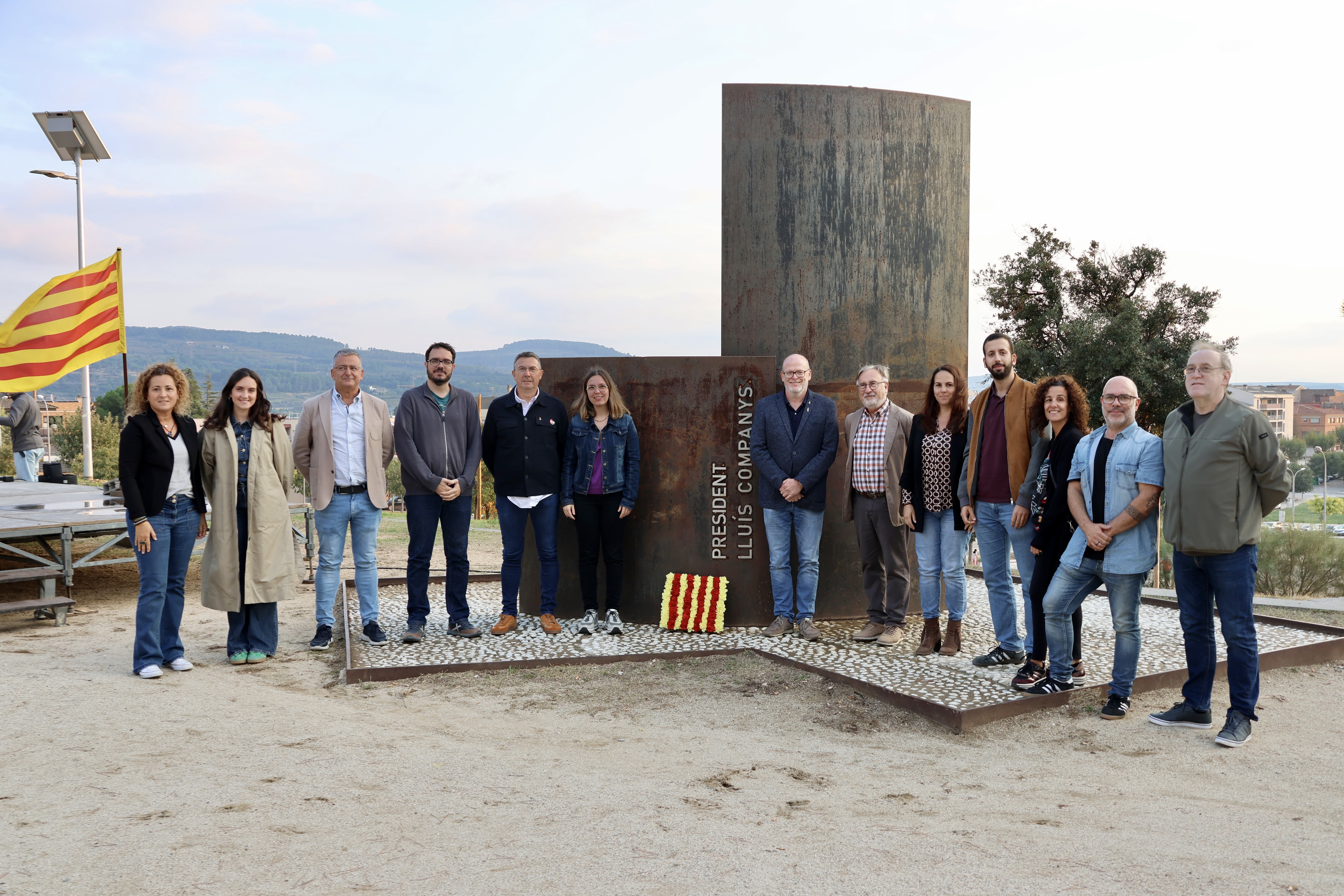 foto grup ofrena lluis companys